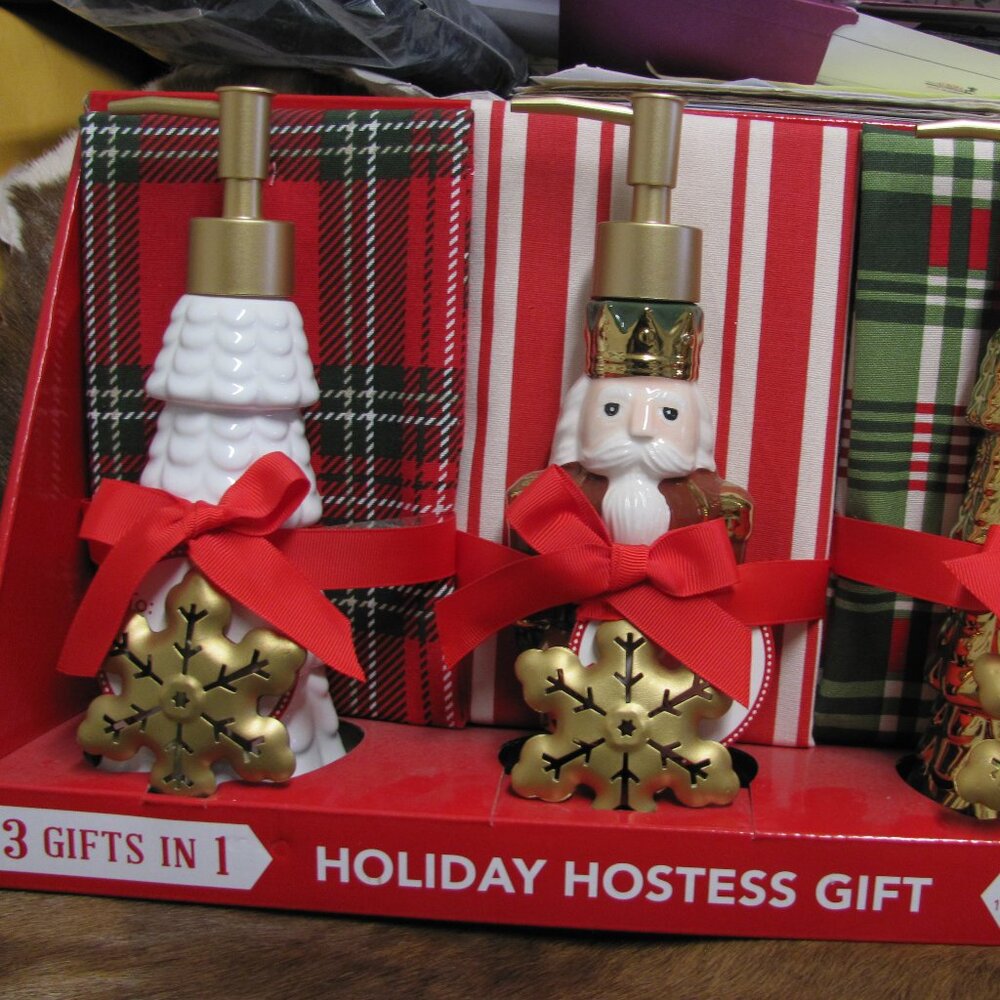 SCM DESIGNS‎ 3 PACK OF HOSTESS GIFTS NIP